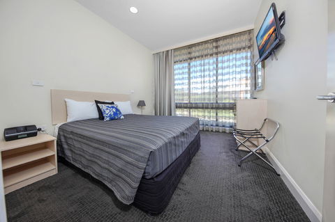 Belconnen Way Motel And Serviced Apartments - Accommodation Fremantle 3