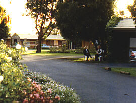 Colonial Village Motel - Accommodation Fremantle 0
