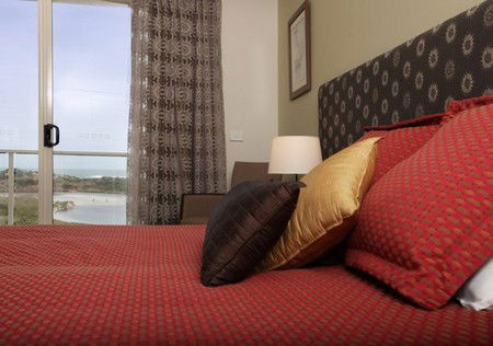 Lady Bay Resort - Accommodation Fremantle 0