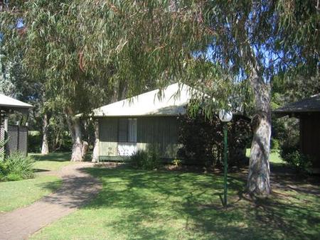 Lighthouse Beach Holiday Village - Accommodation Fremantle 1