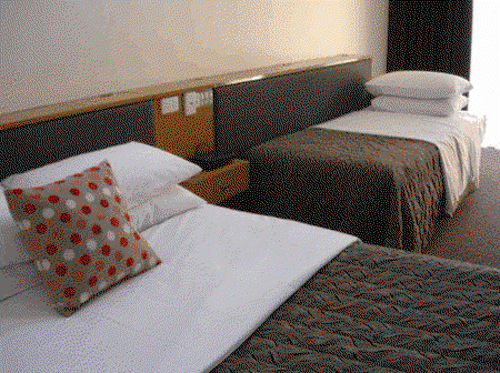 Burkes Hotel Motel - Accommodation Fremantle 2