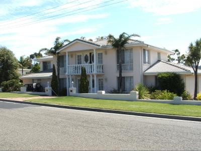 Gracelands - Accommodation Fremantle 0