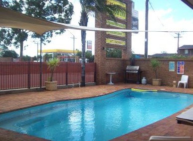 Town And Country Motor Inn Cobar - Accommodation Fremantle 0