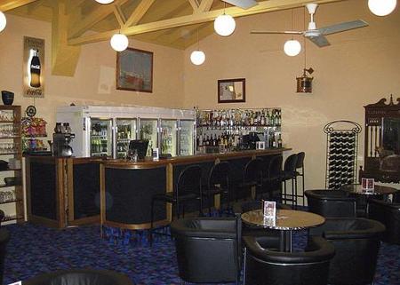 Comfort Inn Bay Of Isles - Accommodation Fremantle 4