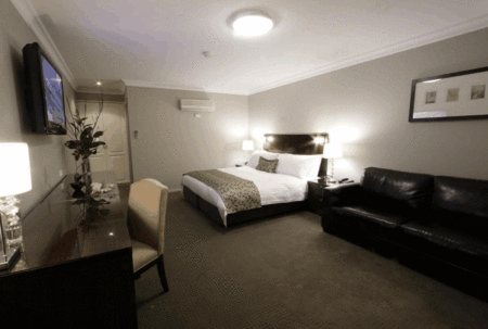 Carlyle Suites & Apartments - Accommodation Fremantle 2