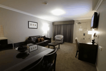 Carlyle Suites & Apartments - Accommodation Fremantle 4