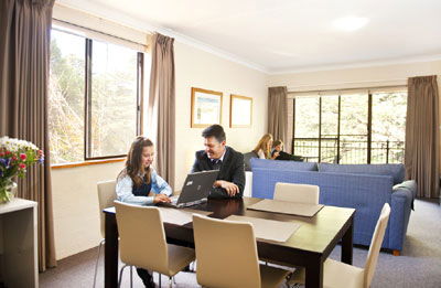 Oxley Court Serviced Apartments - Accommodation Fremantle 1