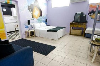 City Crown Lodge - Accommodation Fremantle 2