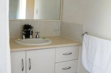 Clarks Beach Apartment - Accommodation Fremantle 2