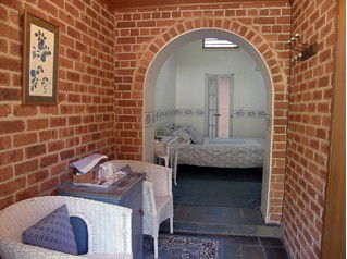 Araluen Old Courthouse - Accommodation Fremantle 2