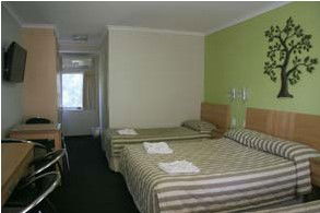 Queensgate Motel - Accommodation Fremantle 2