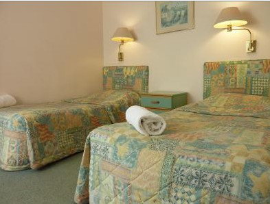Sapphire Waters Motor Inn - Accommodation Fremantle 2
