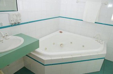 Sapphire Waters Motor Inn - Accommodation Fremantle 3