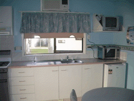 Oakwood Caravan Park - Accommodation Fremantle 2