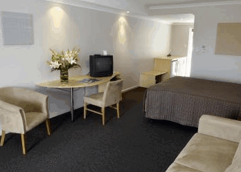 Dog Rock Motel - Accommodation Fremantle 1