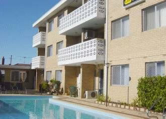 Brownelea Holiday Apartments - Accommodation Fremantle 2