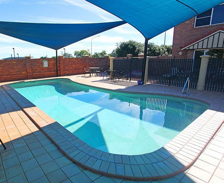 Cotswold Motor Inn - Accommodation Fremantle 0