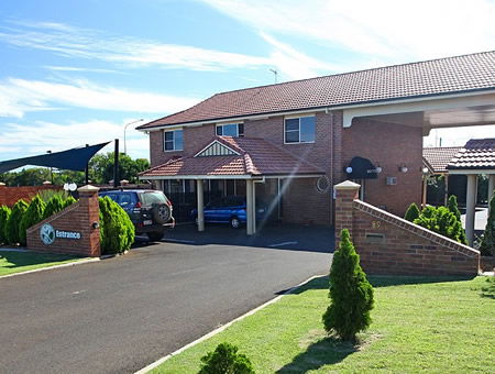 Cotswold Motor Inn - Accommodation Fremantle 1