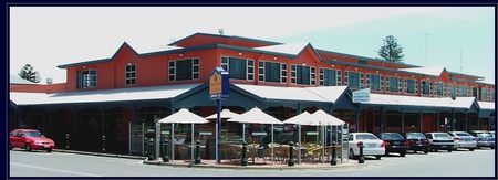 Hotel Victor - Accommodation Fremantle 1