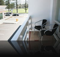 Watermark Glenelg - Accommodation Fremantle