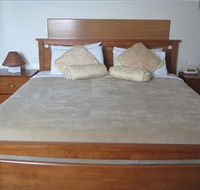 The Plough Hotel - Accommodation Fremantle