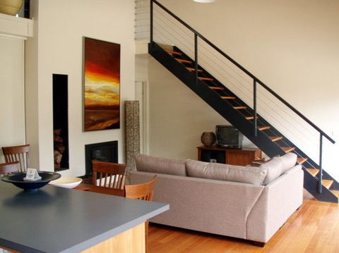 Aireys Inlet Getaway - Accommodation Fremantle 0