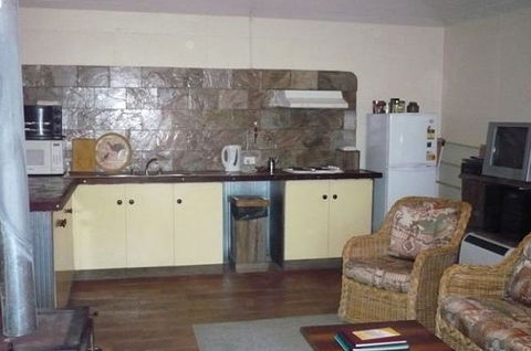 Emu Holiday Park - Accommodation Fremantle 2