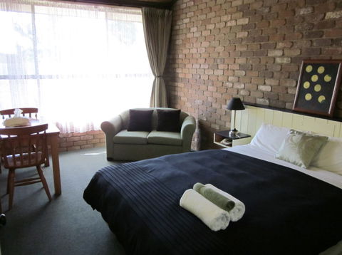 Farnham Court Motel - Accommodation Fremantle 2