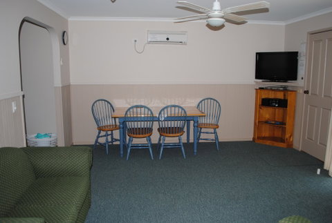 Lakes Entrance Country Cottages - Accommodation Fremantle 5