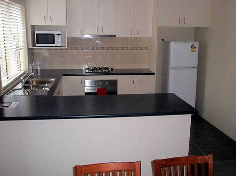 Victoria Lodge Motor Inn And Apartments - Accommodation Fremantle 2