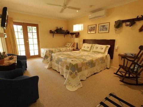 Armadale Cottage B And B - Accommodation Fremantle 4