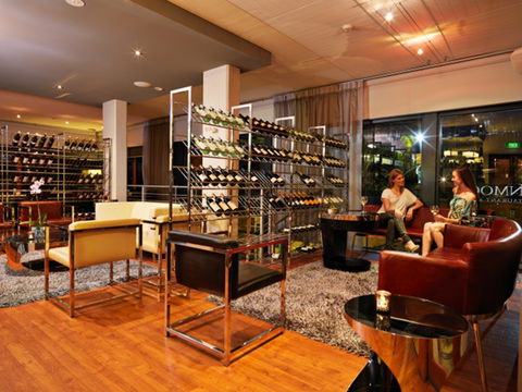 Sunmoon Boutique Resort - Accommodation Fremantle 2