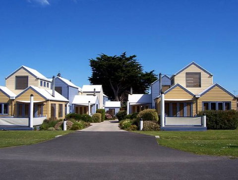 Rayville Boat Houses - Accommodation Fremantle 1