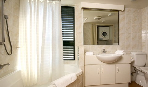 Tropic Towers Apartments - Accommodation Fremantle 1