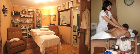 Chalet Swisse Spa Retreat - Accommodation Fremantle 3