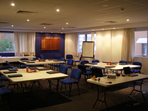 Ruth Fairfax House Accommodation - QCWA - Accommodation Fremantle 4