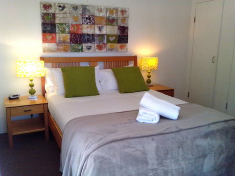 Outrigger Bay Apartments - Accommodation Fremantle 5