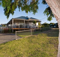 Serenity Holiday House - Accommodation Fremantle