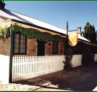 Devonshire House - Accommodation Fremantle