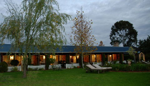 Paringa House B&B Stone Cottages - Accommodation Fremantle 2