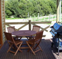 McLaren Ridge 3 - McLaren Ridge Log Cabins - Accommodation Fremantle