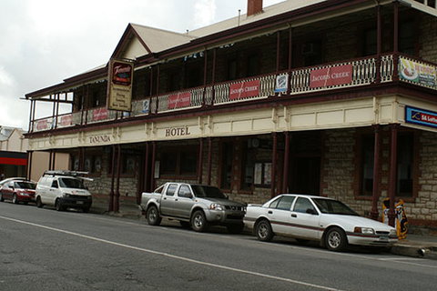 Tanunda Hotel Apartments - Accommodation Fremantle 1