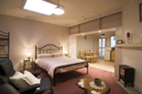 Ellie's Cottage Collection - Ellie's Studio Apartment - Accommodation Fremantle 0