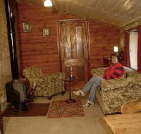 Colonial Cottages of Ross - Historic Hudson Cottage - Accommodation Fremantle