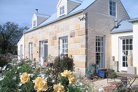 Mulberry Cottage Unique B&B And Grannie Rhodes Cultural Heritage Shows - Accommodation Fremantle 0
