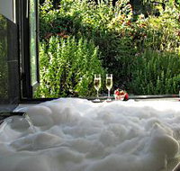 Escape To - Accommodation Fremantle