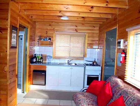 Rainbow Retreat Wilderness Eco Cabins - Accommodation Fremantle 2