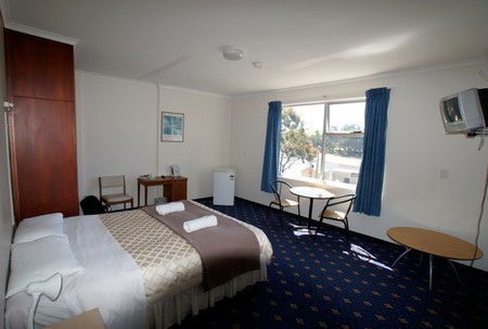Wharf Hotel Wynyard - Accommodation Fremantle 1