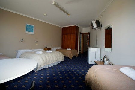 Wharf Hotel Wynyard - Accommodation Fremantle 3
