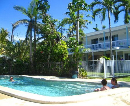Absolute Backpackers Mission Beach - Accommodation Fremantle 4